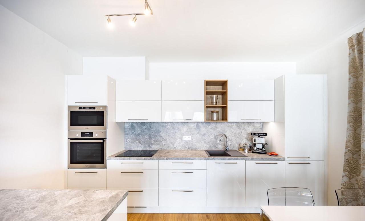 Silvie Apartments - Zlate Terasy Olomouc Eksteriør billede